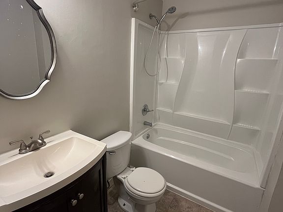 5th image of 1726 Saint Paul St #2C