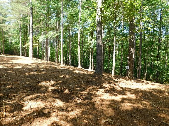 2nd image of 527 Brookgreen Trl