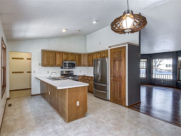 5th image of 2717 5th Street E