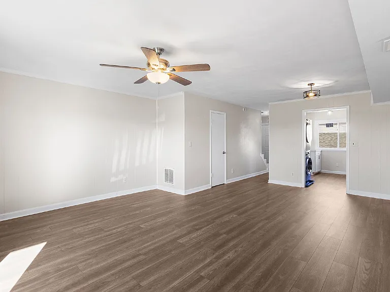 735 W Ocean View Ave #A — Photo 9