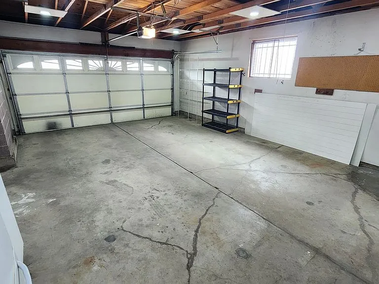 313 S Chelton Rd — Photo 25