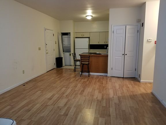 Additional Living Room