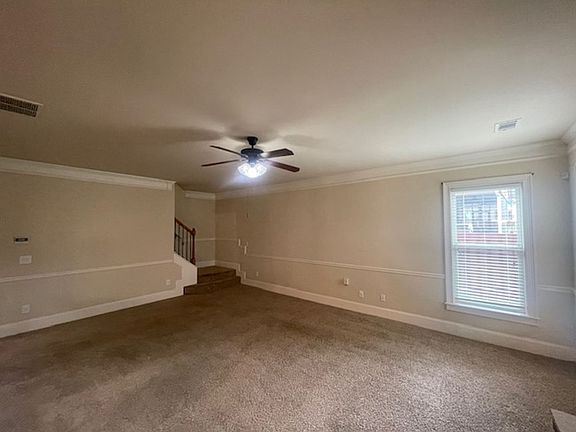 5th image of 2457 Sunflower Dr