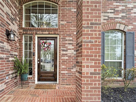 4th image of 13411 Point Village Ln