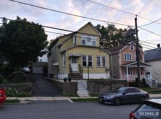 18 Dewey St, Garfield, NJ 07026