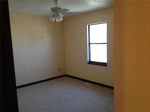 5th image of 8113 E 100th Terrace Ct