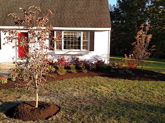 5th image of 84 Grandview Dr