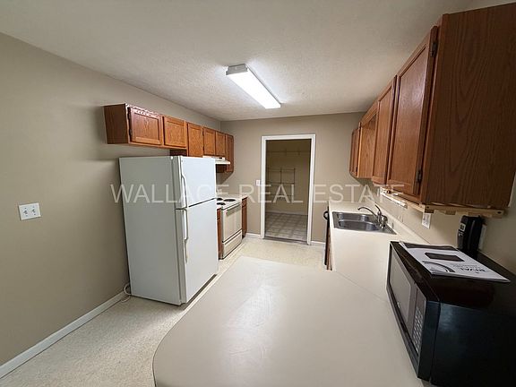 4th image of 4906 Stewart Ridge Rd