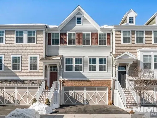 605 Cottonwood Court #605, Cresskill, NJ 07626