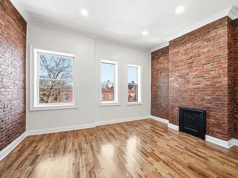 37 Astor Pl #2 — Photo 9