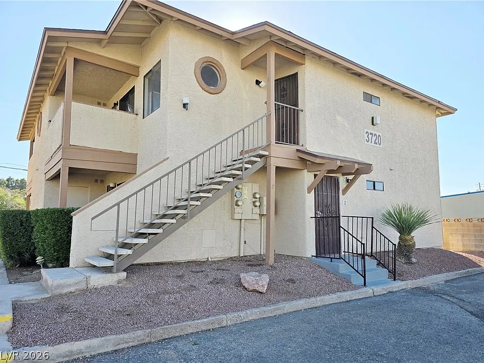 3720 Snorkel Cir #2