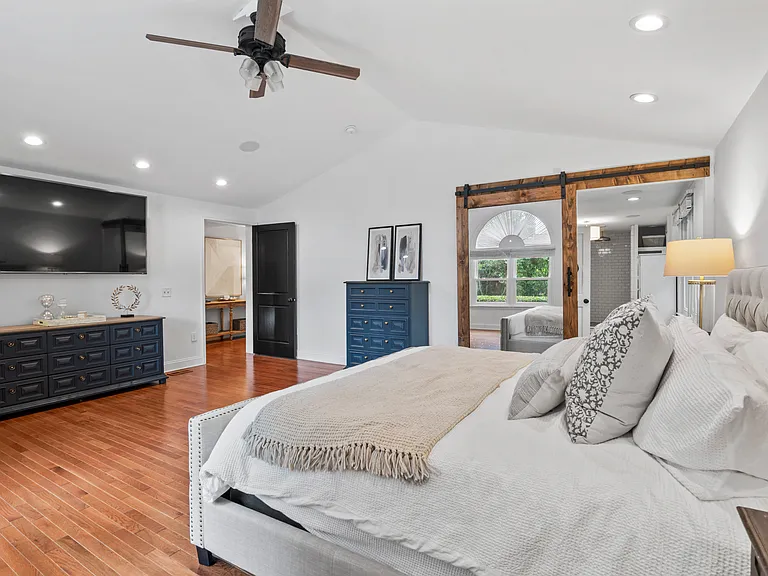 51 Stocker Dr — Photo 30
