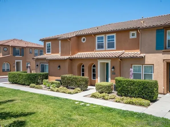 17059 Calle Trevino Unit 5, San Diego, CA 92127