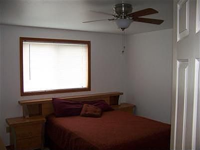 5th image of 27304 Village Pl NW