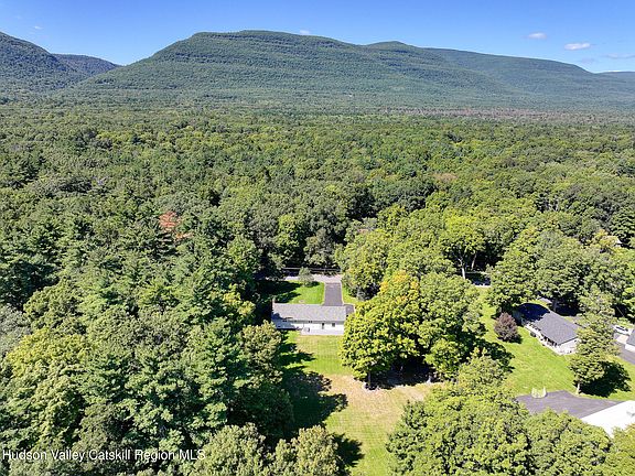 5th image of 34 Van Buskirk Road