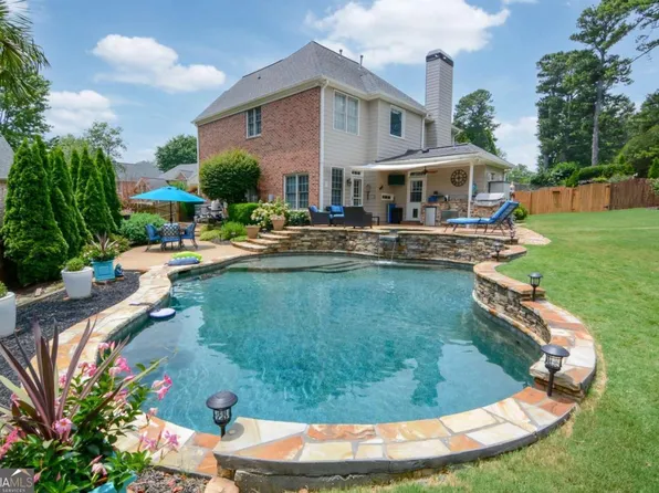 1944 Gramercy Cir, Atlanta, GA 30341