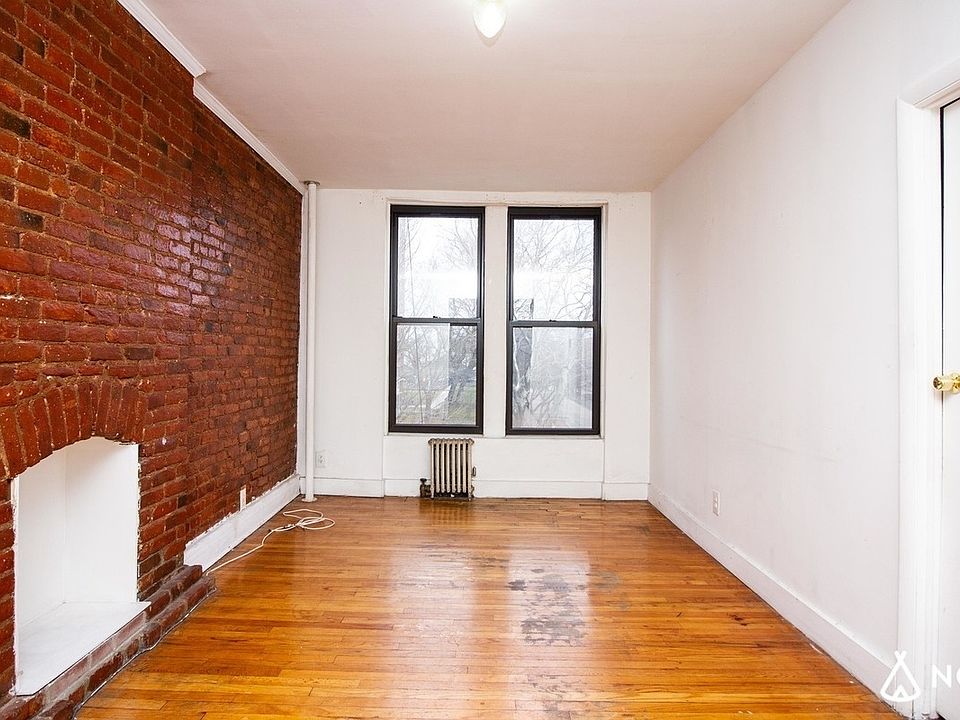 1st image of 352 Lafayette Ave APT 3A