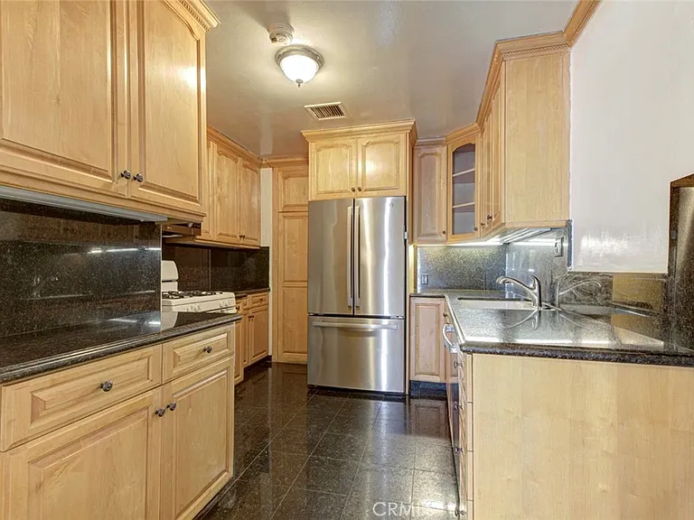 6149 Case Ave — Photo 22