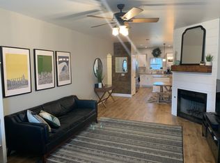 621 SW 8th St, Moore, OK 73160