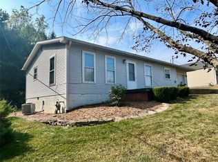 101 Victory Pl, Marietta, OH 45750