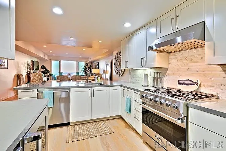 6767 Neptune Pl #202 — Photo 12