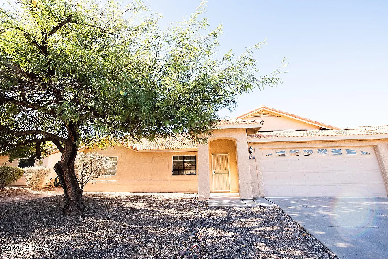 3 bed, 1738 sqft, $1,750 — Photo 1