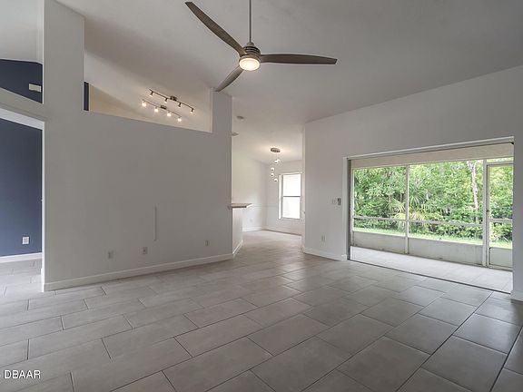 5th image of 446 Pendrey Dr