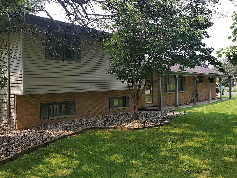 1st image of 29002 Oak Grove Dr