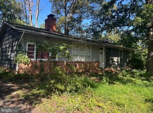 20209 Redrose Dr, Sterling, VA 20165
