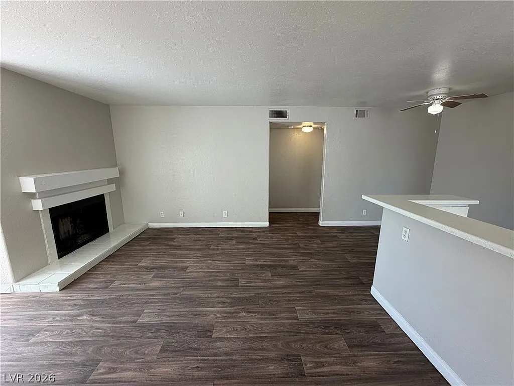Building Photo - 2967 Juniper Hills Blvd #203