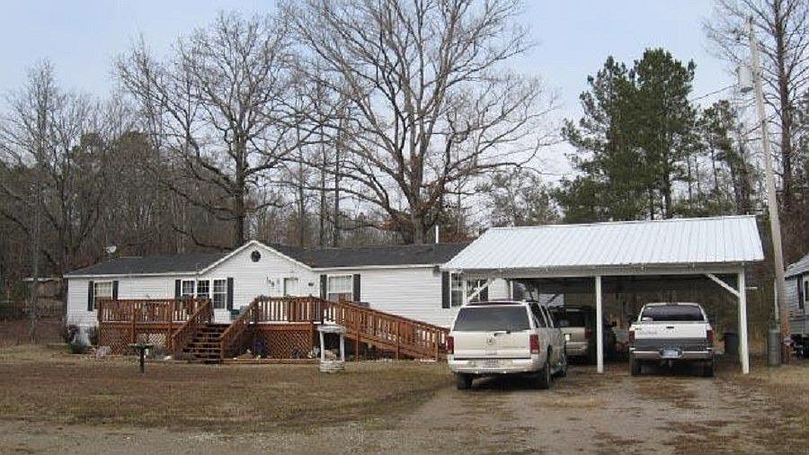 2nd image of 788 Clearcreek Rd