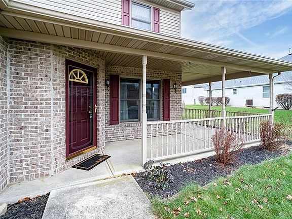 5th image of 730 Willow Creek Way