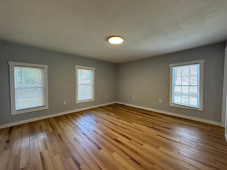 128 Caroline Ave #1 — Photo 49