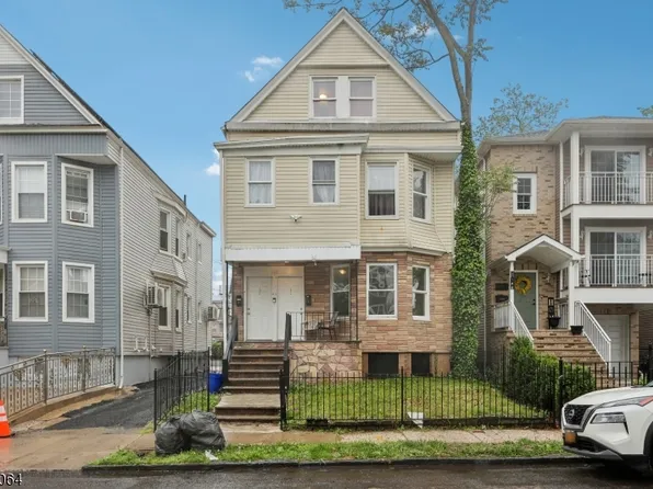 148 N 15Th St, East Orange City, NJ 07017