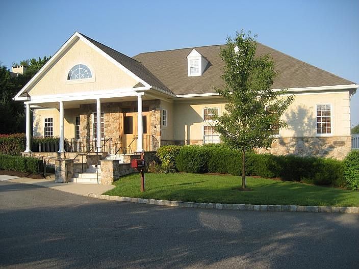 Million Dollar Clubhouse