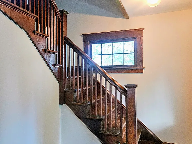 188 Plainville Ave — Photo 18