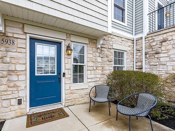 3rd image of 5938 Winberry Creek Dr