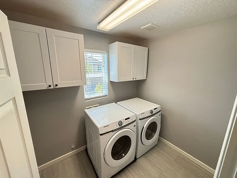 10612 Forum Peak Ln — Photo 17