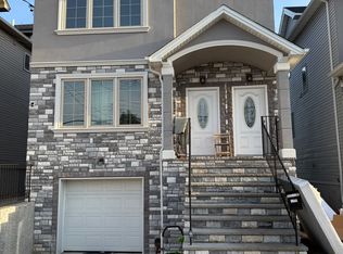 3376 Victory Blvd #2, Staten Island, NY 10314