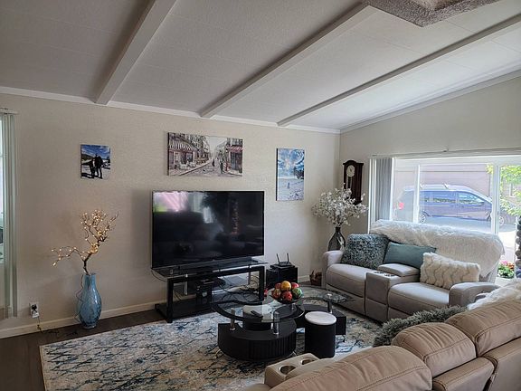 4th image of 4040 E Piedmont Dr #249