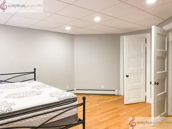 28 Saint Stephen St, Boston, MA