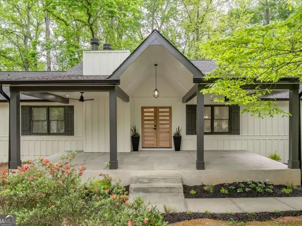 3875 Grizzard Trl, Peachtree Corners, GA 30092