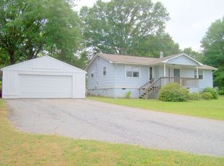 3501 Old Dobbins Bridge Rd, Fair Play, SC 29643