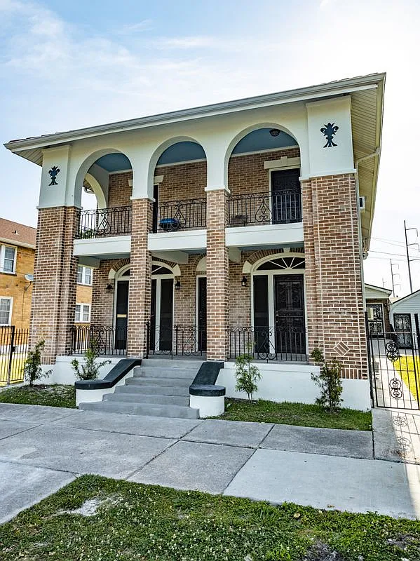 1 bed, 1.0 bath, 650 sqft, $1,300 — Photo 1