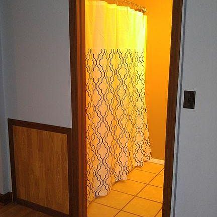 4th image of 905 E Main St #House