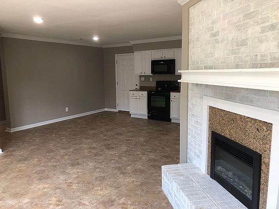 4th image of 14019 Hurstland Dr SW