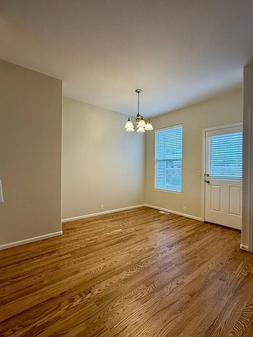 Stunning Two Bedroom Home In The Bluffs At Spring Creek! — Photo 4