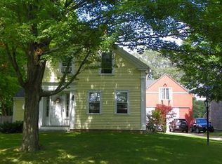 72 Maple St, West Newbury, MA 01985