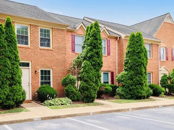 924 Lucas Creek Rd APT 2, Newport News, VA 23608