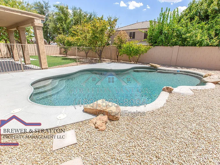 1373 W Longhorn Dr — Photo 66